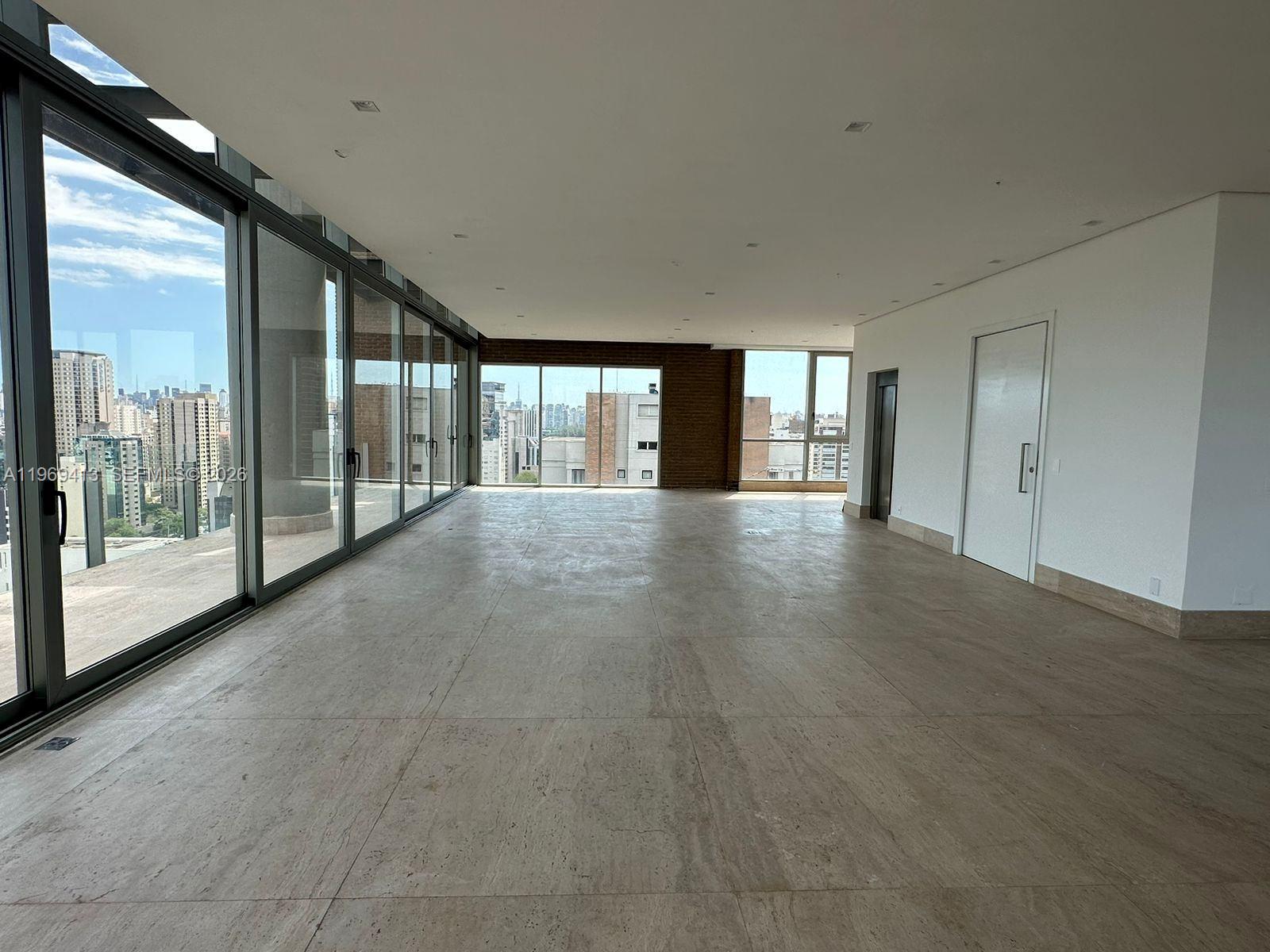 623 Rua Leopoldo Couto de Magalhães Júnior # 23