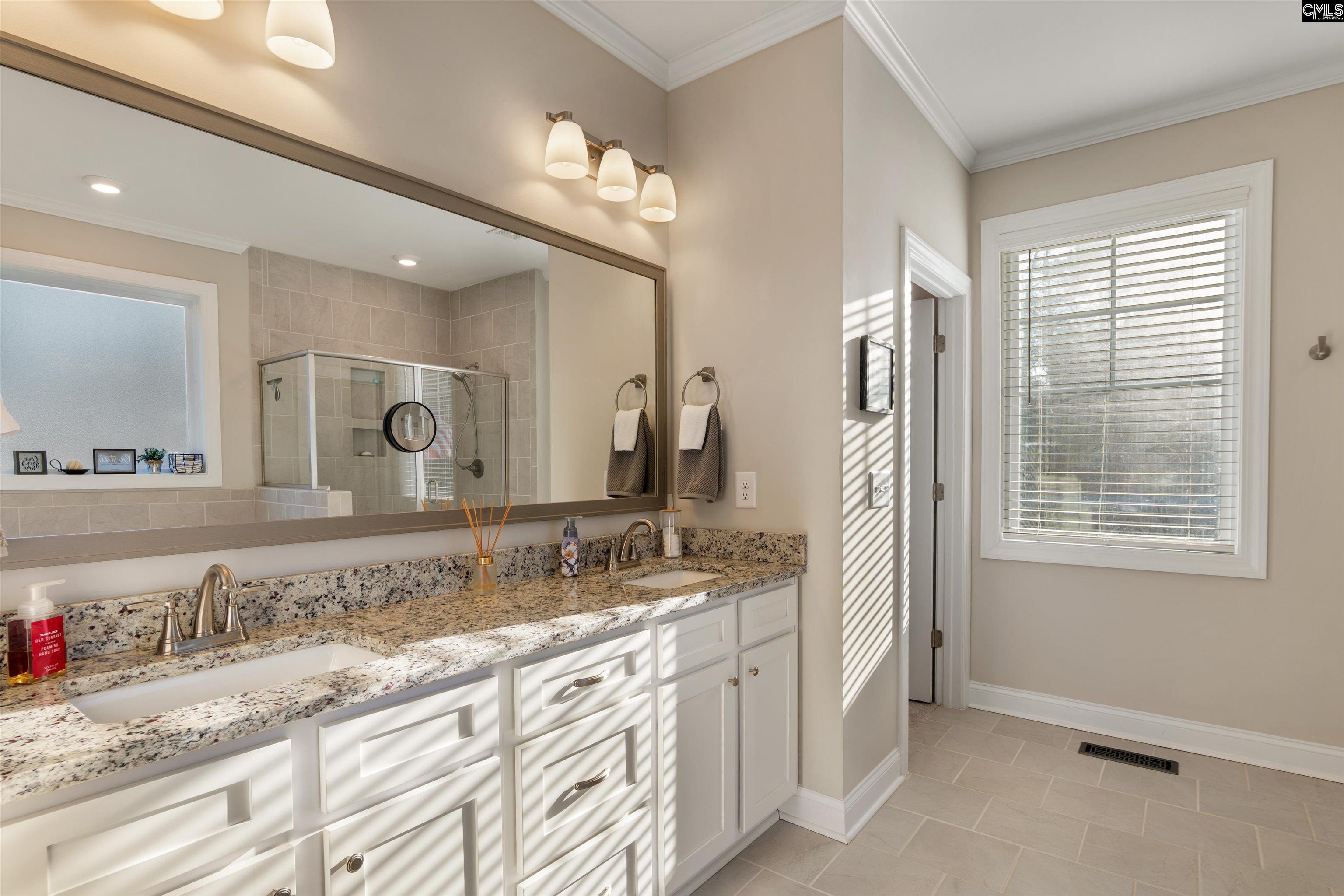 212 Winding Wood Circle