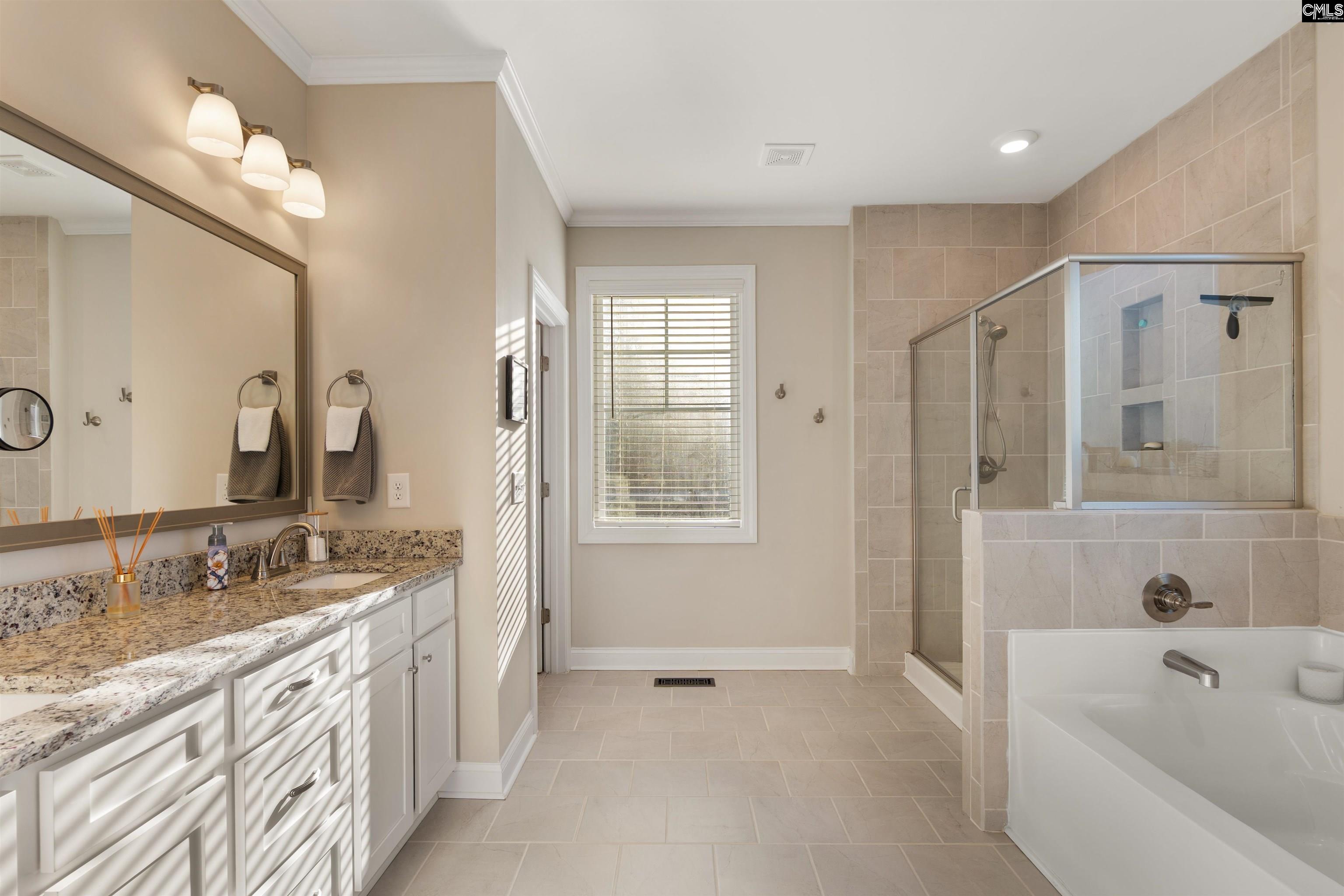 212 Winding Wood Circle