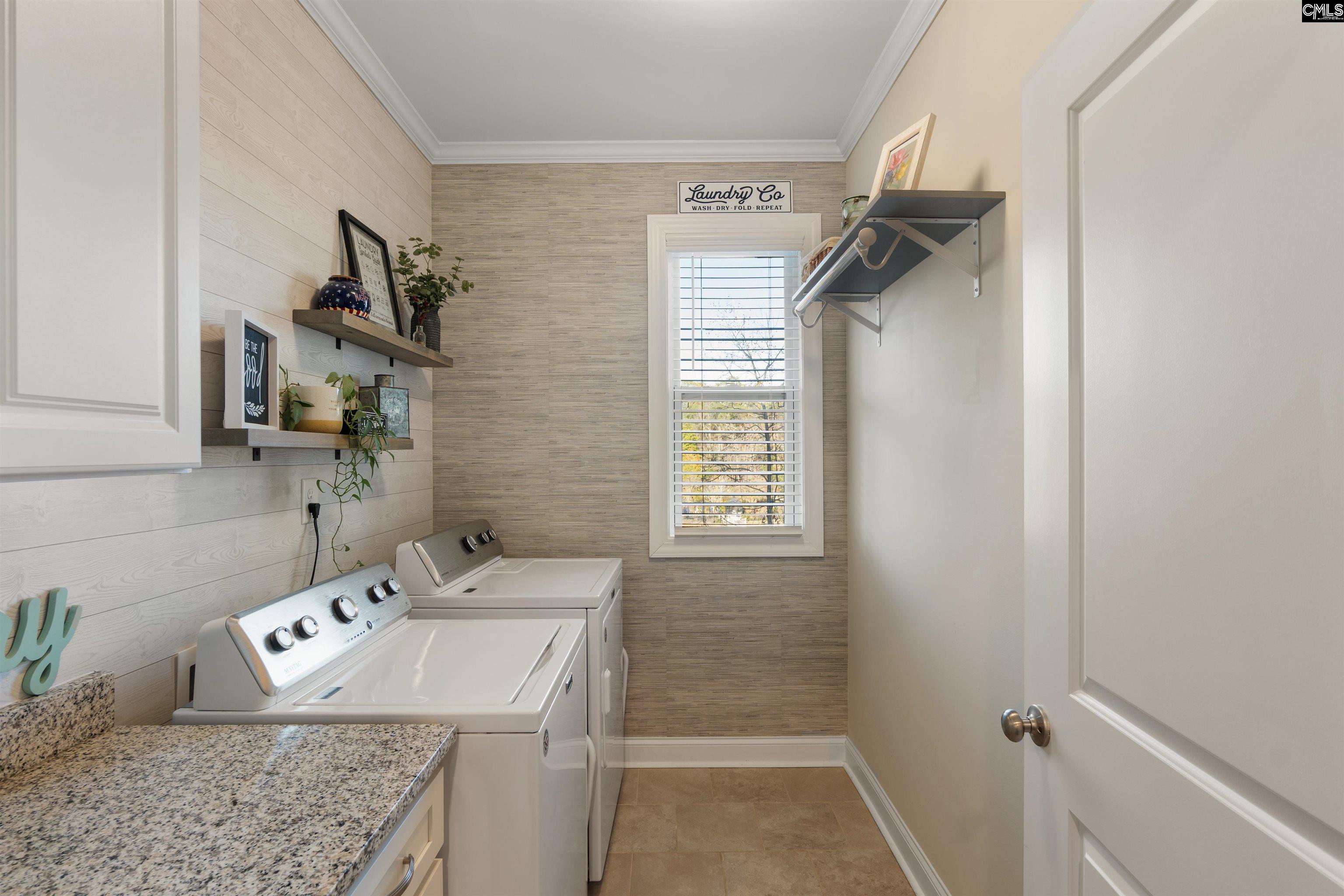 212 Winding Wood Circle