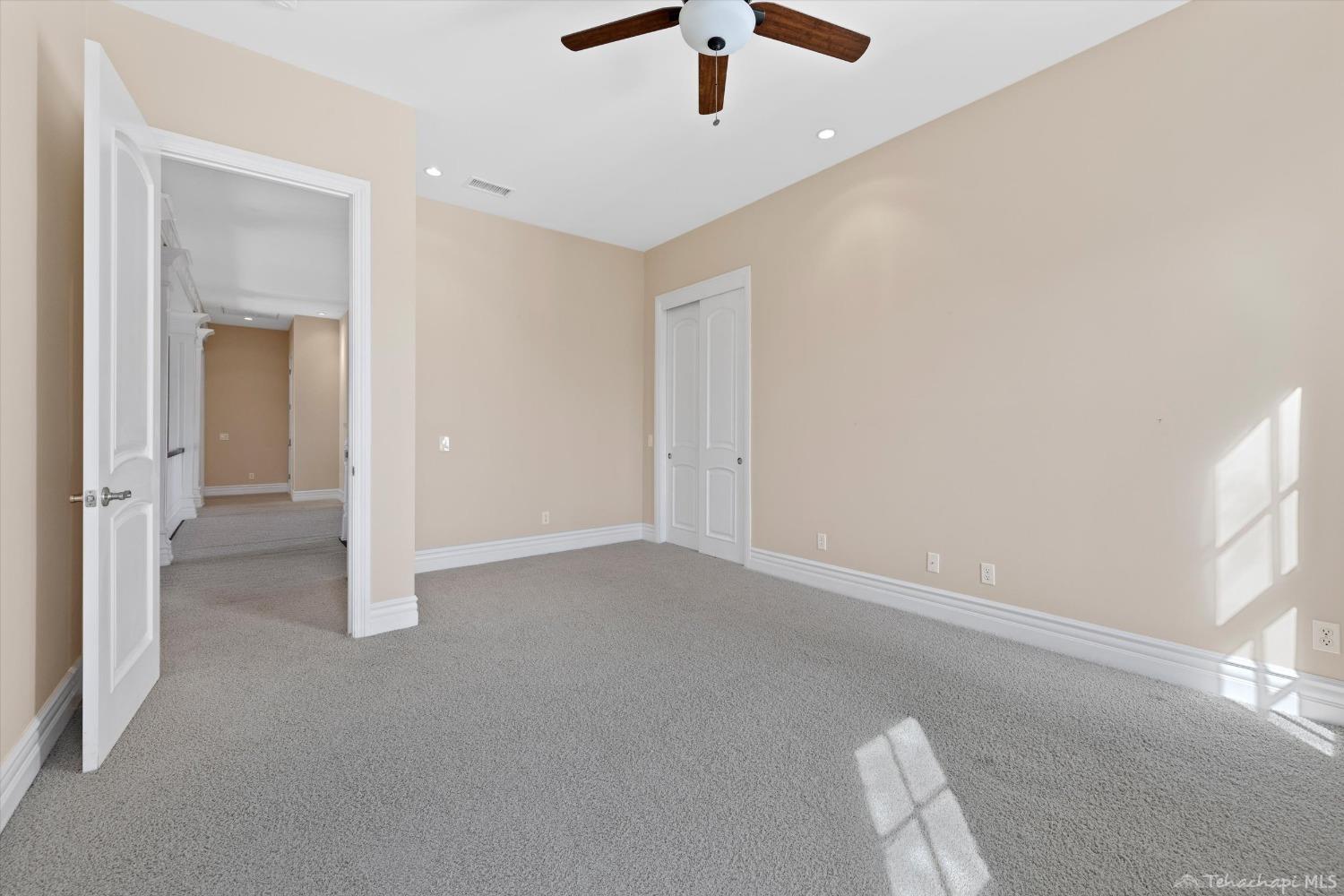 28710 Gleneagle Court
