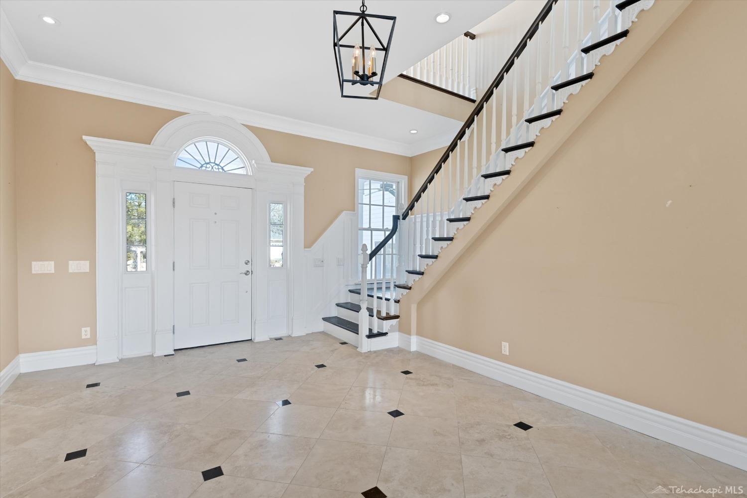 28710 Gleneagle Court