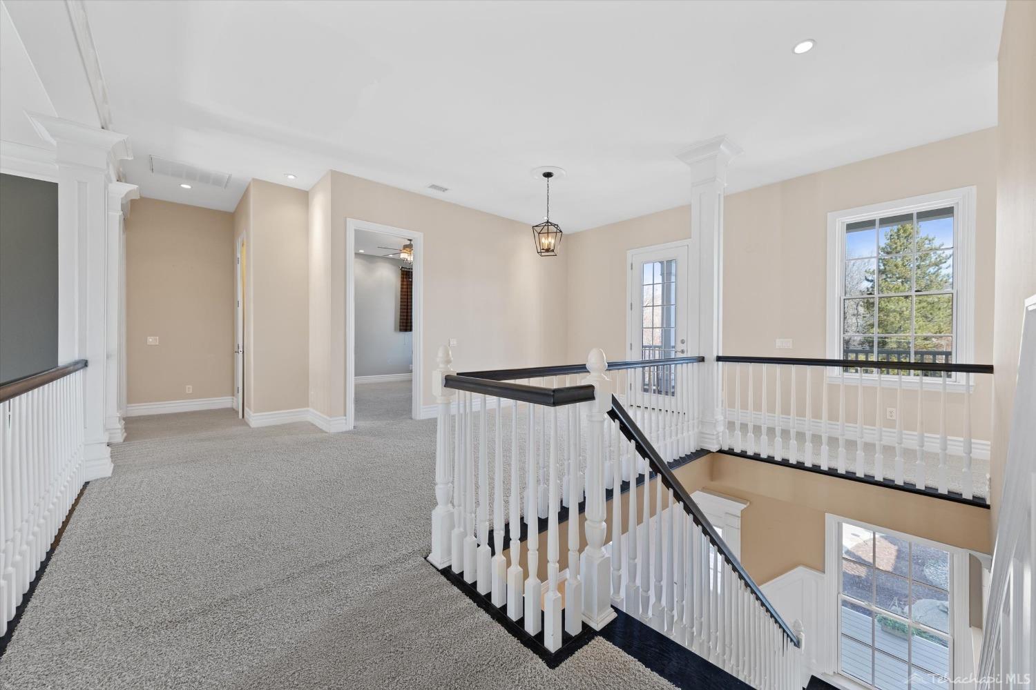 28710 Gleneagle Court