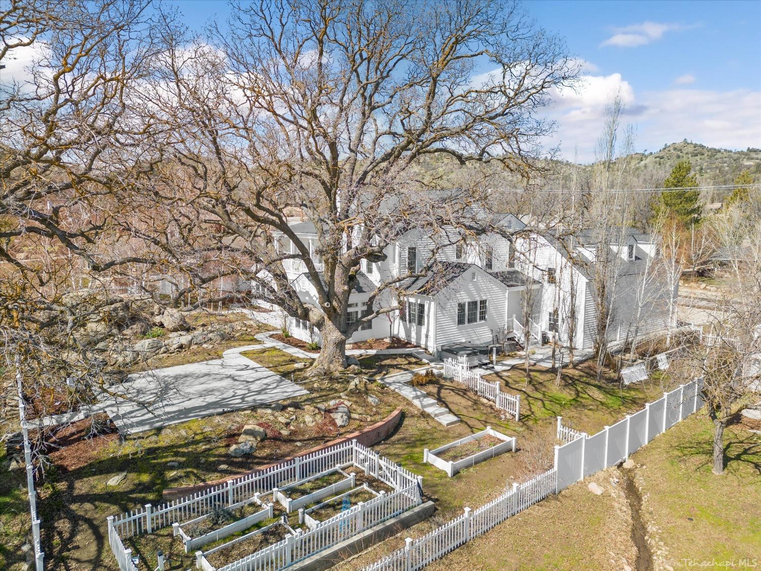 28710 Gleneagle Court