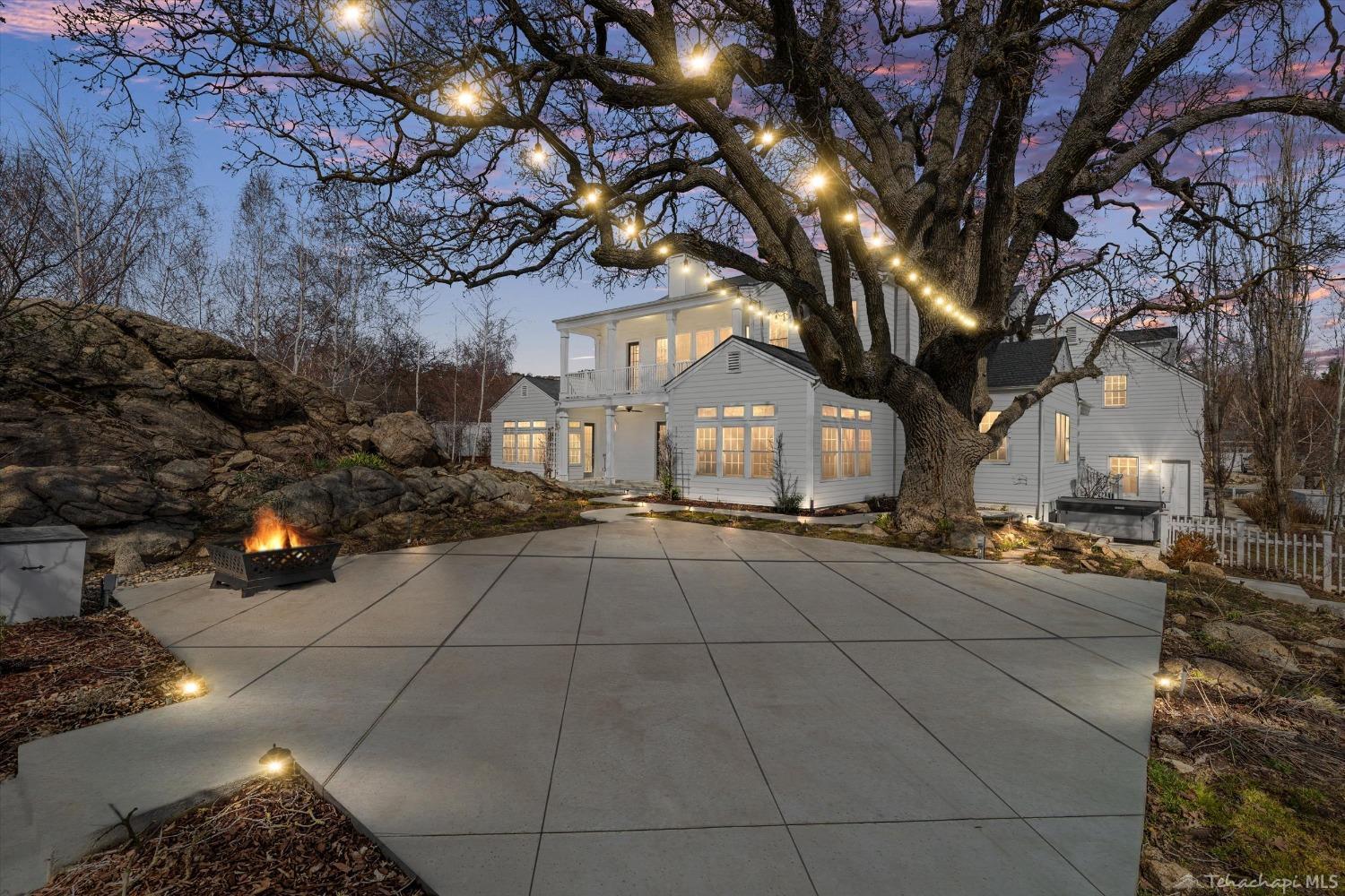28710 Gleneagle Court