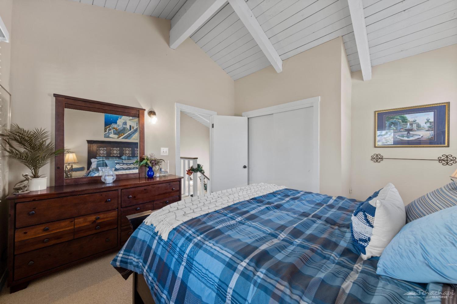 5 Cloverleaf Court