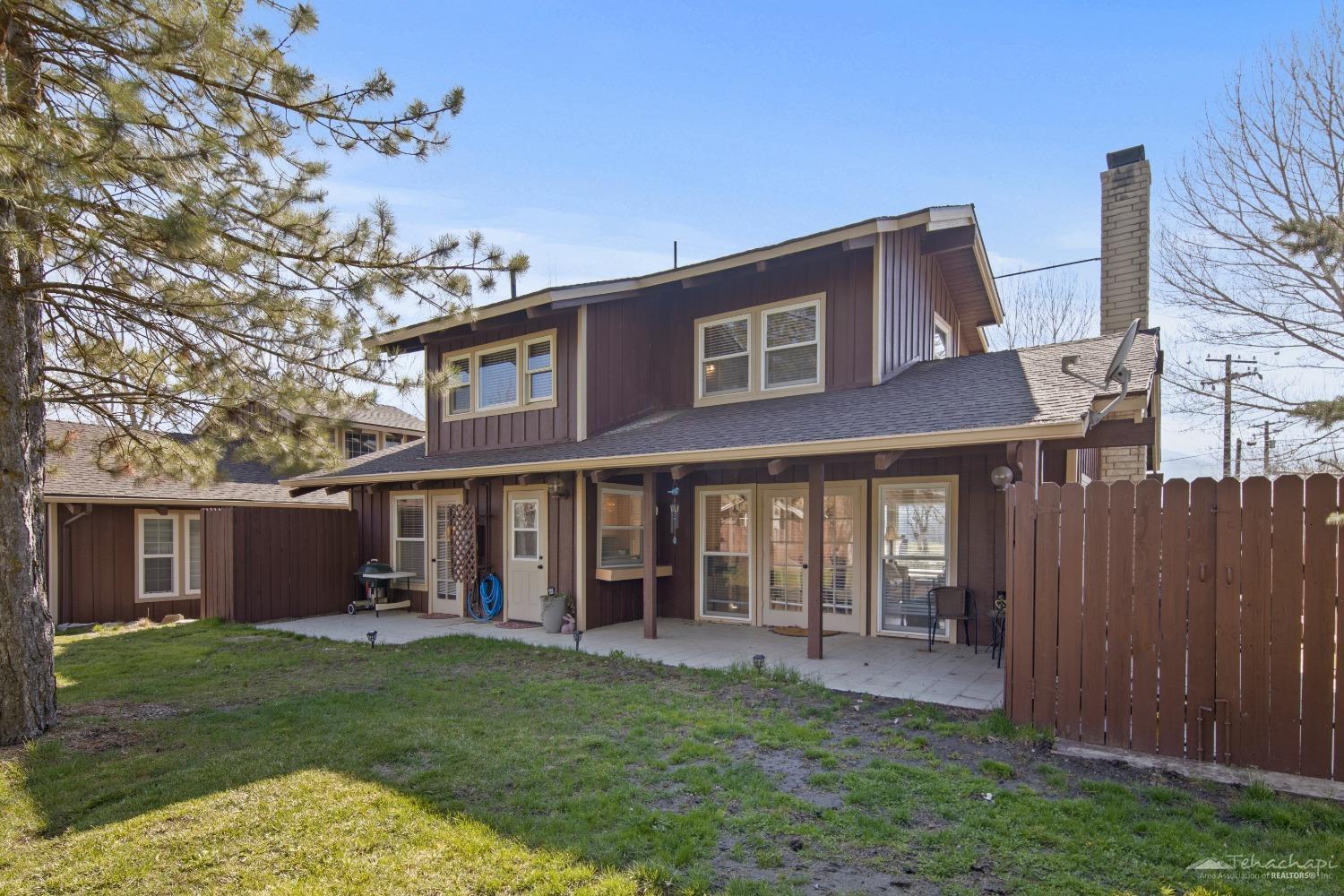 5 Cloverleaf Court
