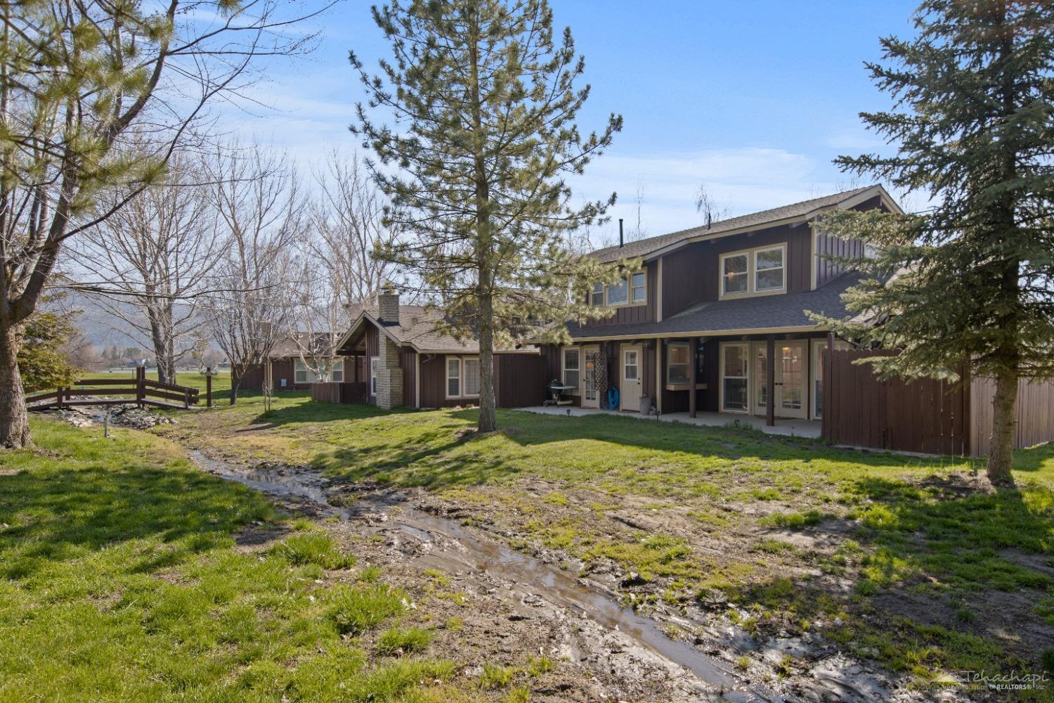 5 Cloverleaf Court
