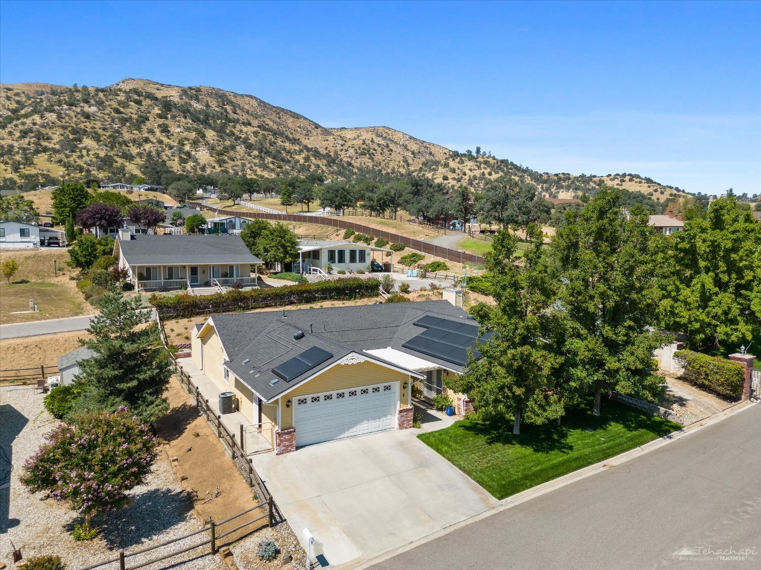 21276 White Pine Drive Unit: 8