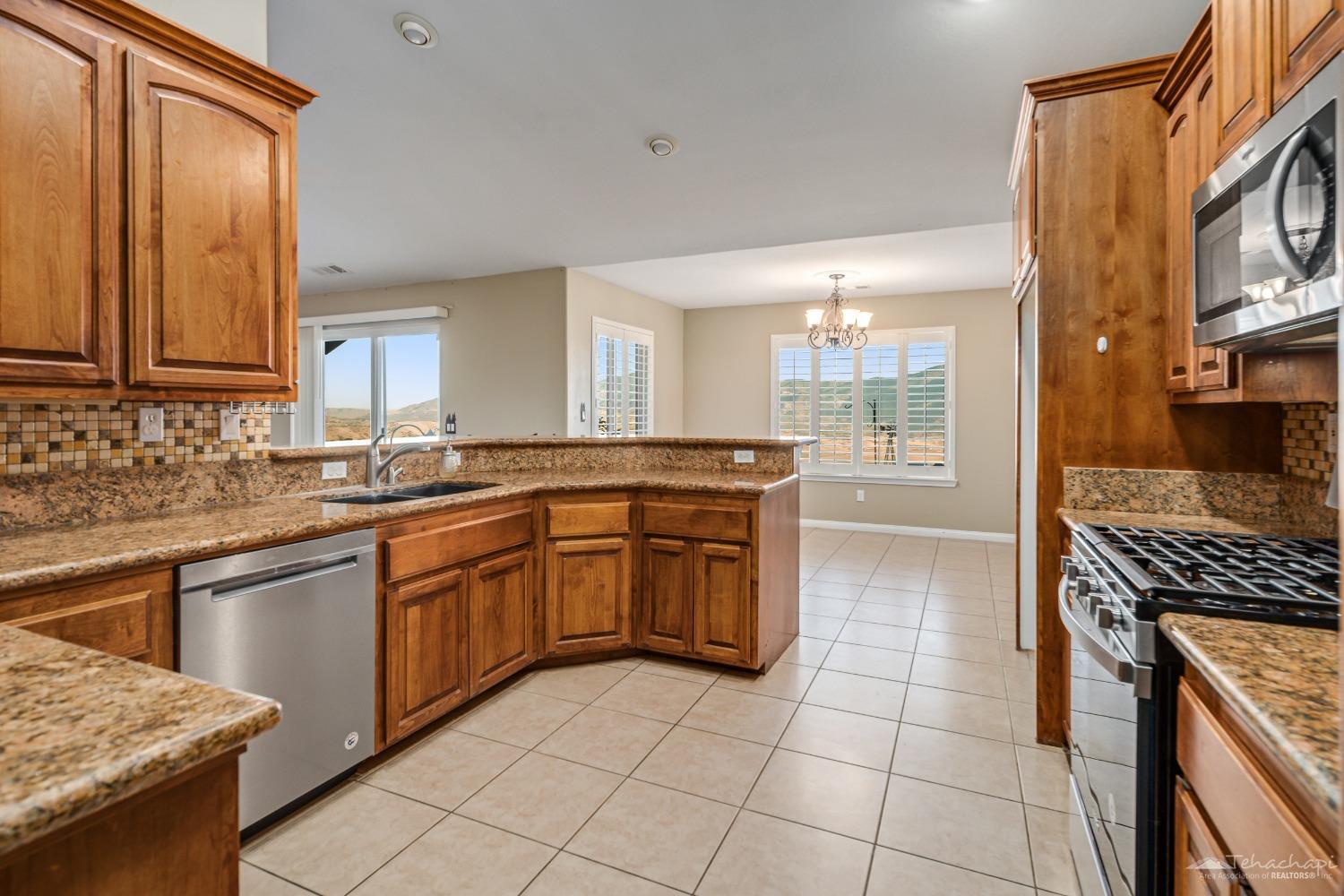 27550 Skyline Drive