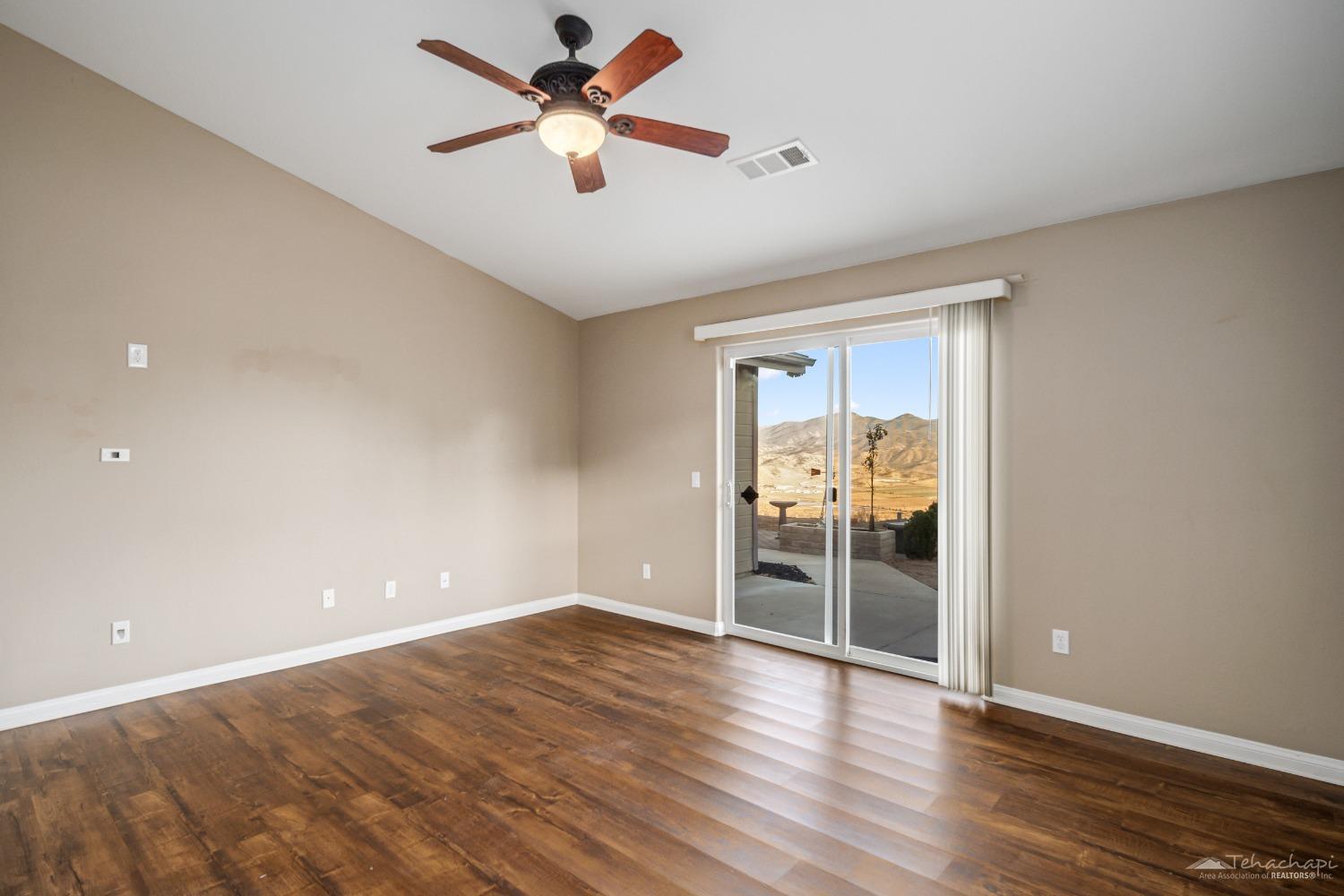 27550 Skyline Drive