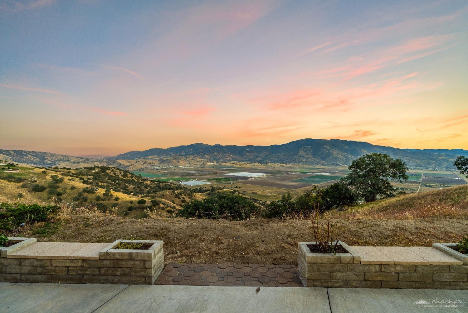 27550 Skyline Drive