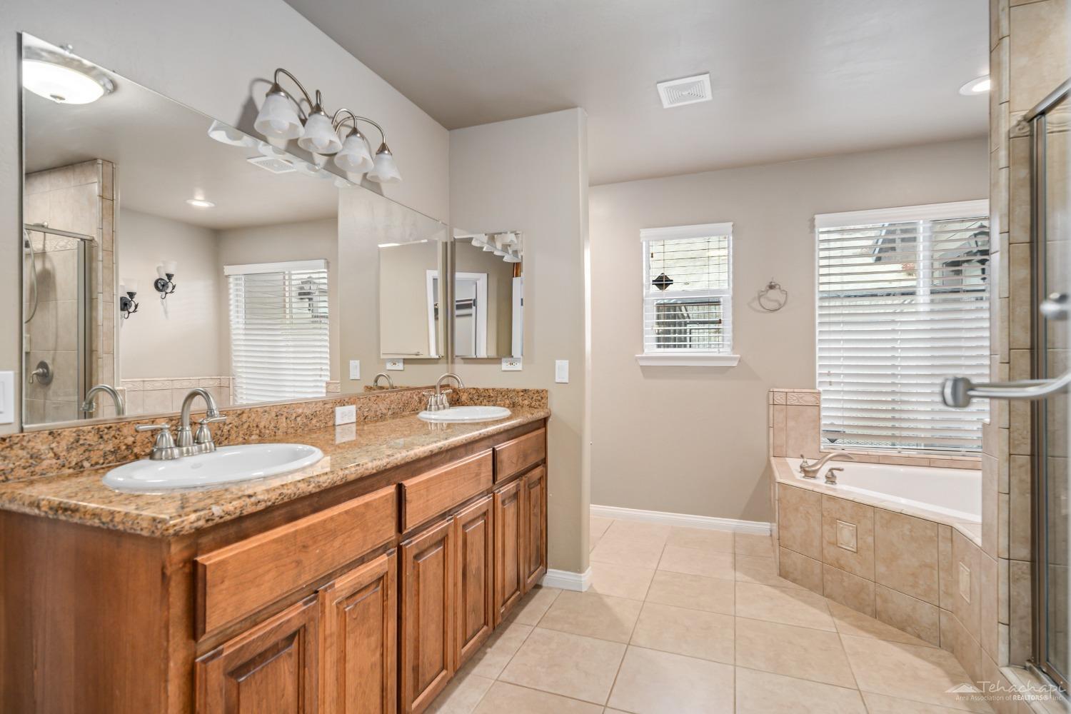 27550 Skyline Drive