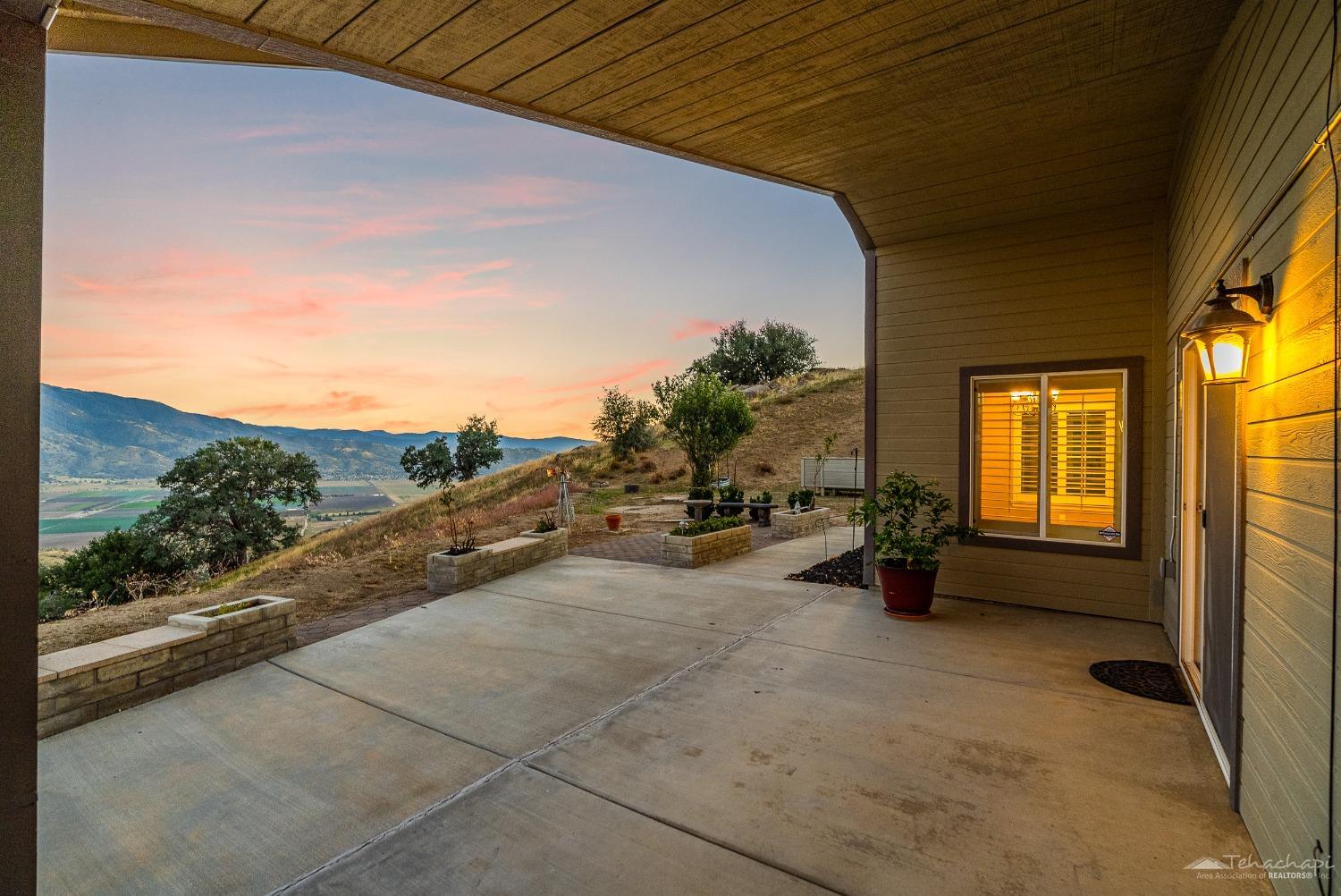 27550 Skyline Drive