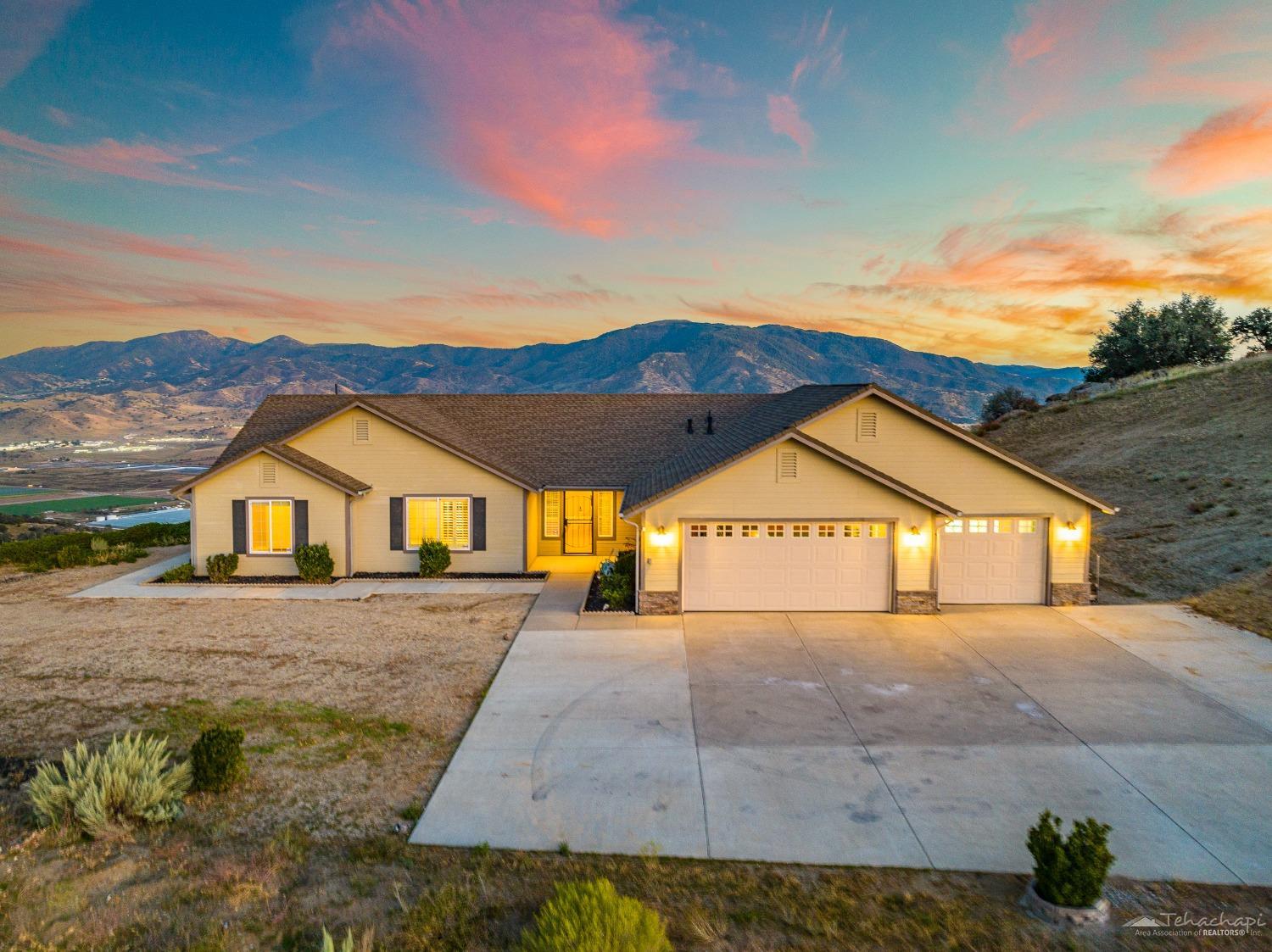 27550 Skyline Drive
