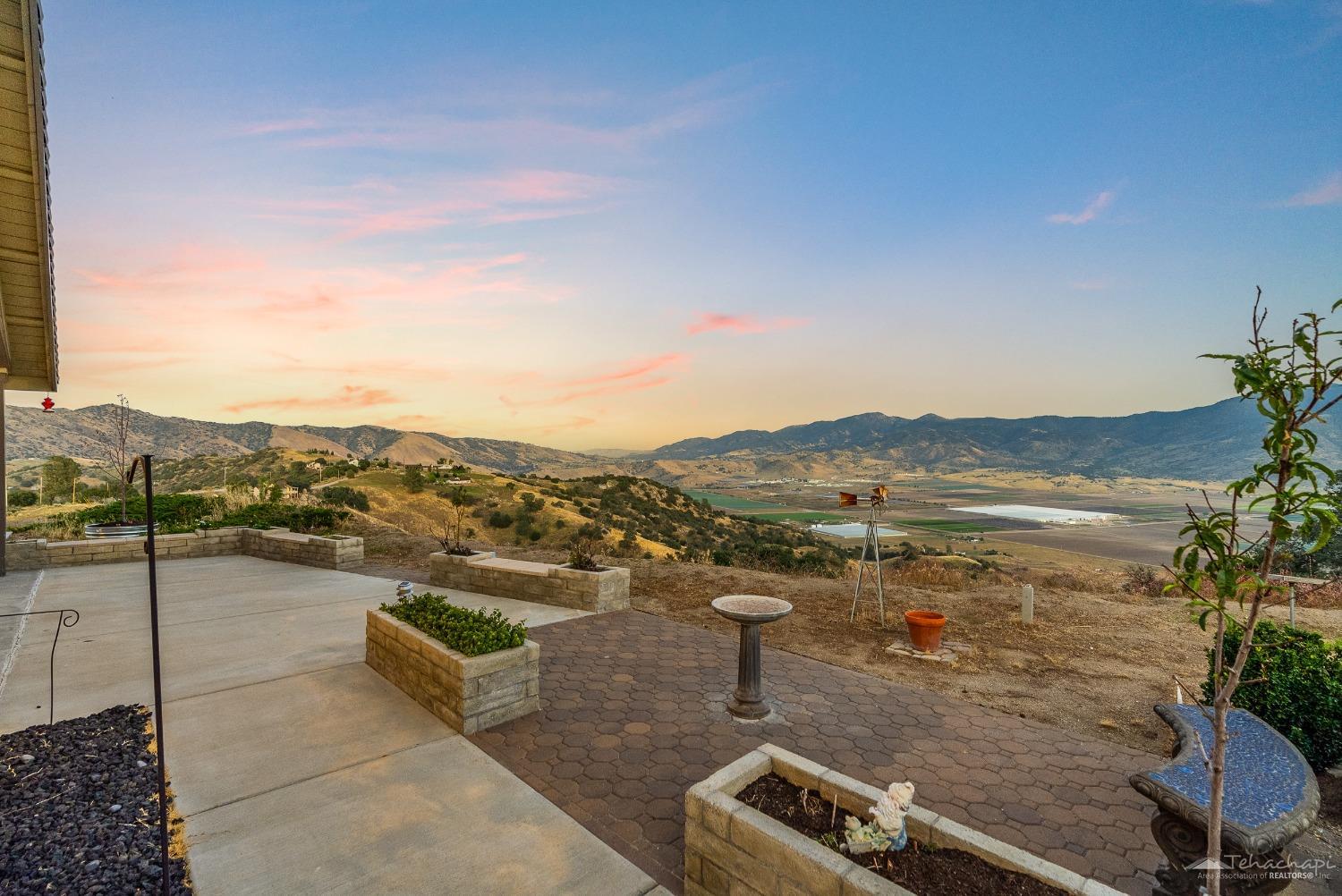 27550 Skyline Drive