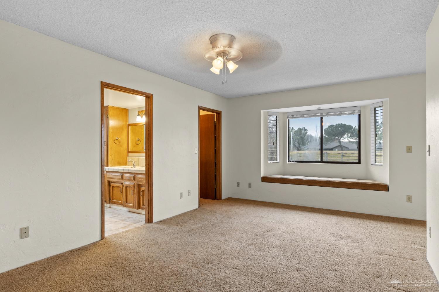 23901 Shoreline Court
