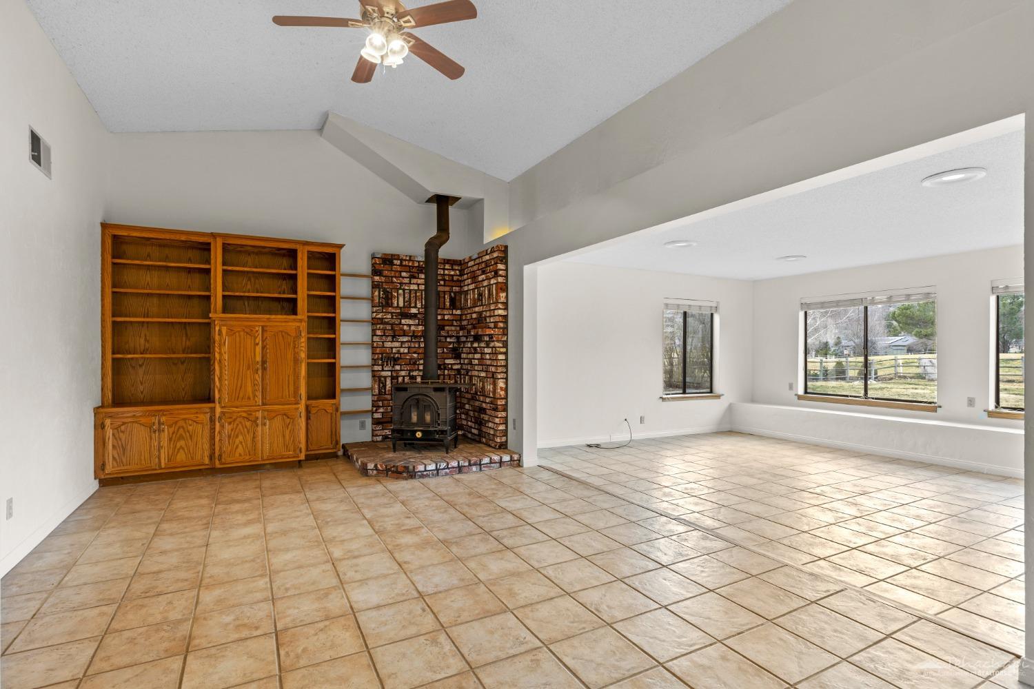 23901 Shoreline Court