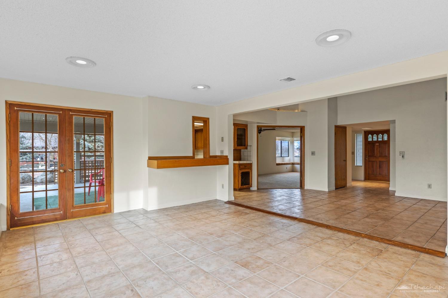 23901 Shoreline Court
