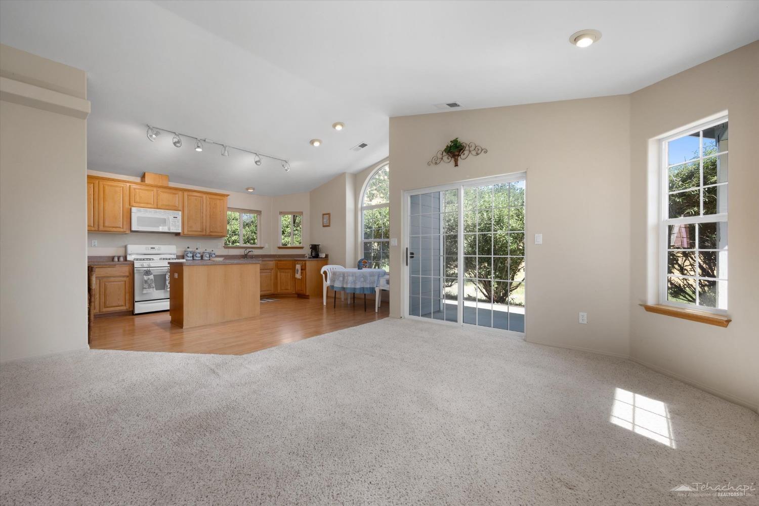 21276 White Pine Drive Unit: 48