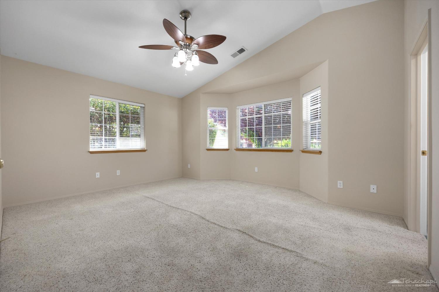 21276 White Pine Drive Unit: 48