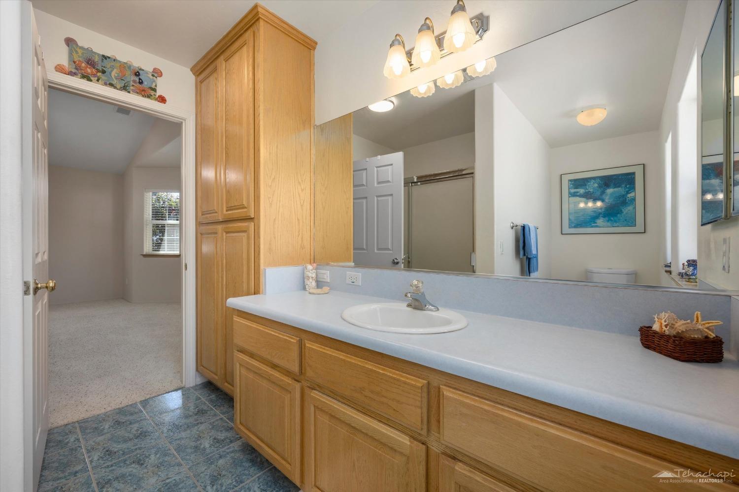 21276 White Pine Drive Unit: 48