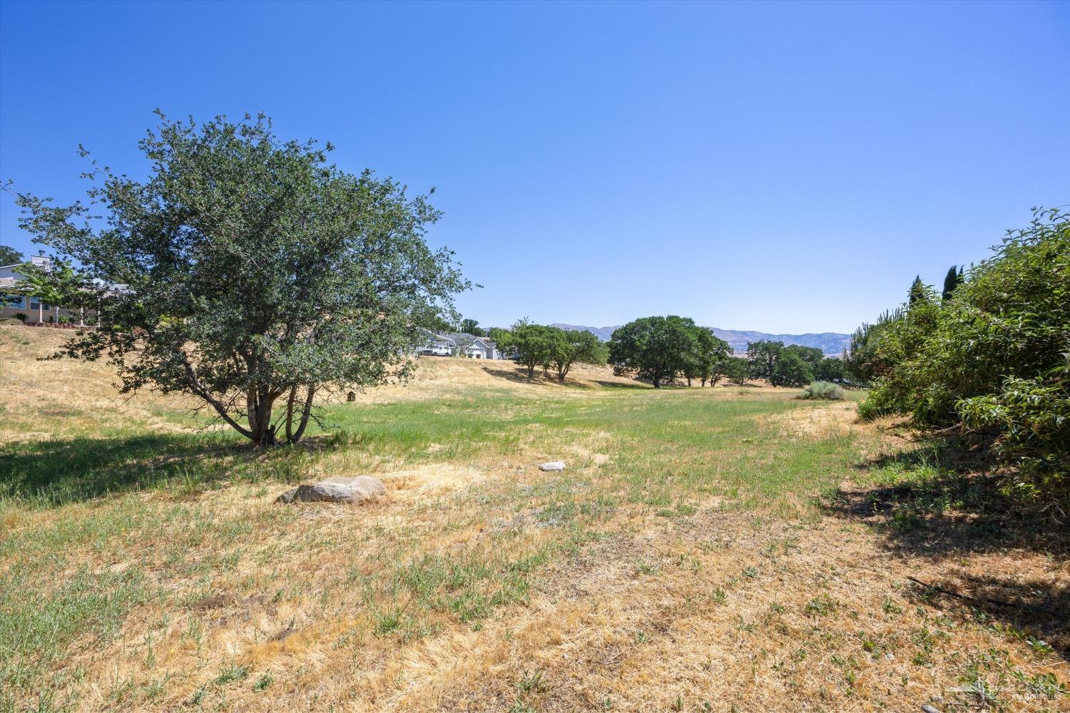 21276 White Pine Drive Unit: 48