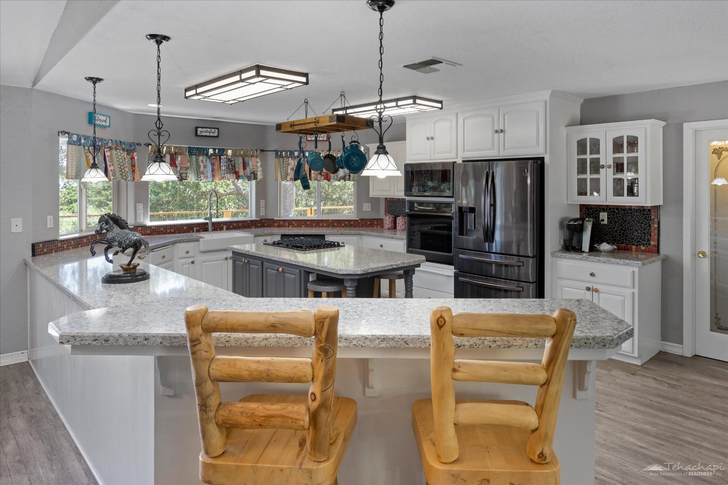 28079 Twisted Oak Road