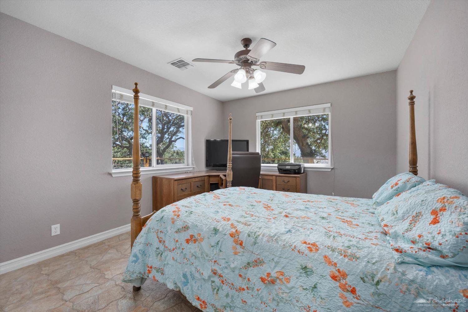 28079 Twisted Oak Road
