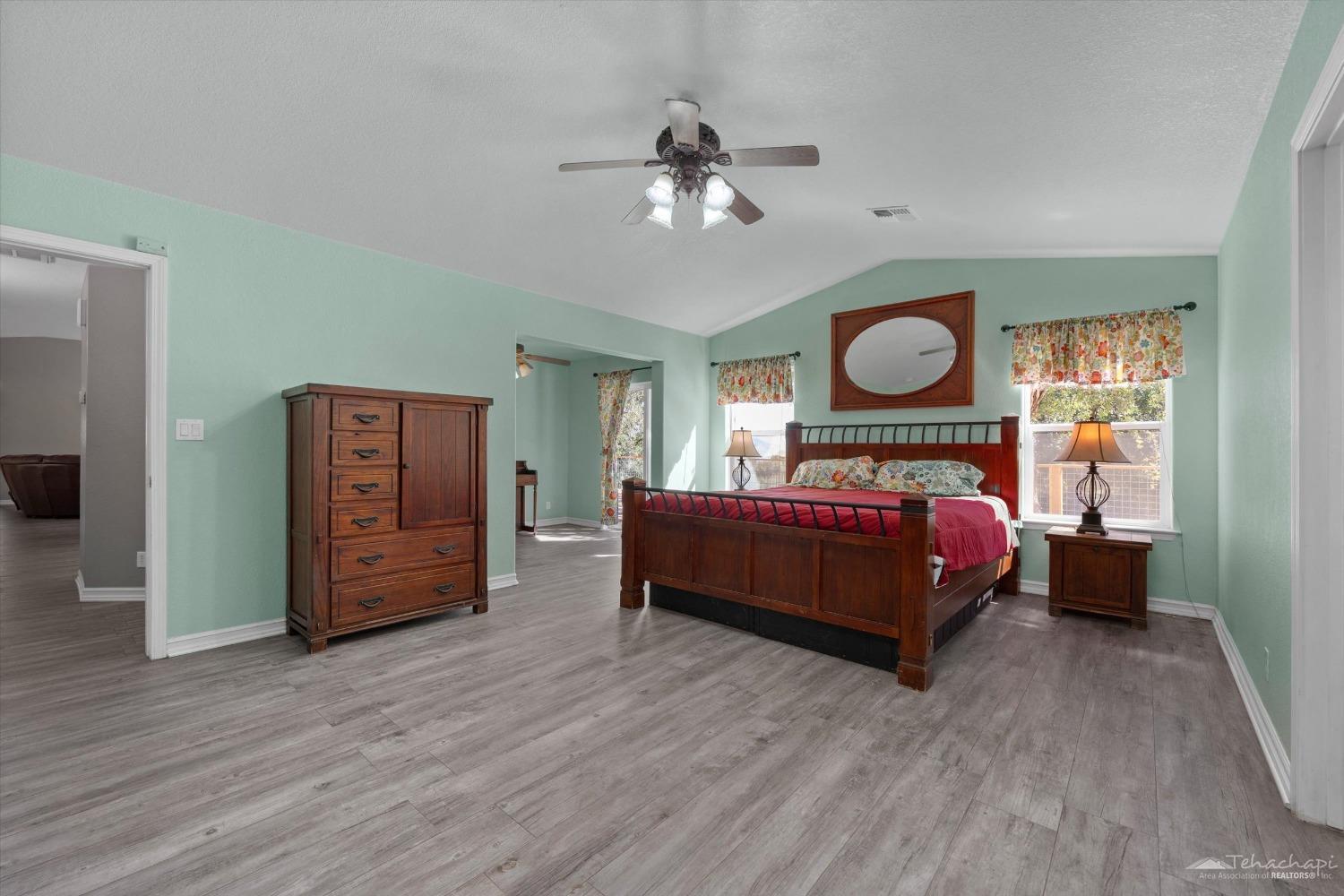 28079 Twisted Oak Road