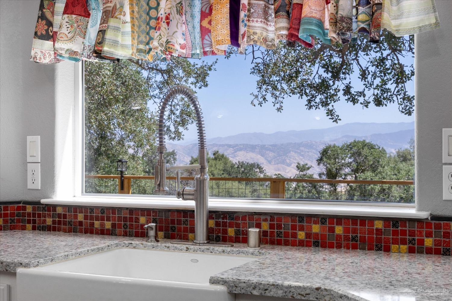 28079 Twisted Oak Road