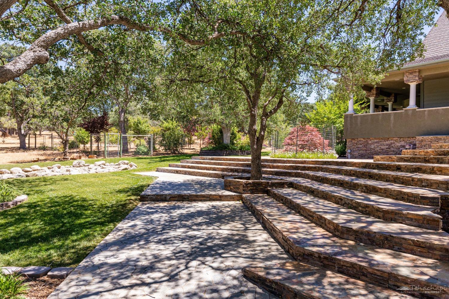 20700 Oak Glen Court