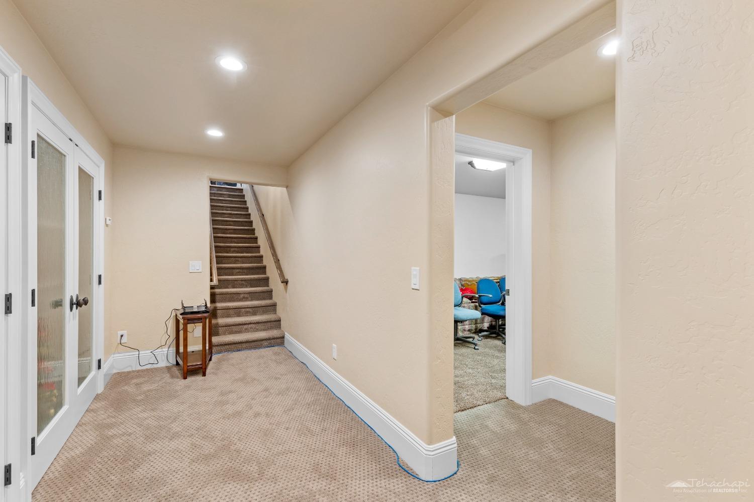 20700 Oak Glen Court