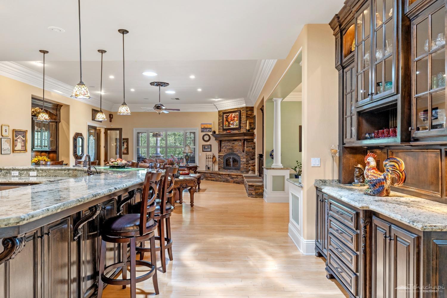 20700 Oak Glen Court