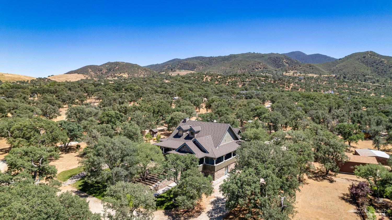 20700 Oak Glen Court