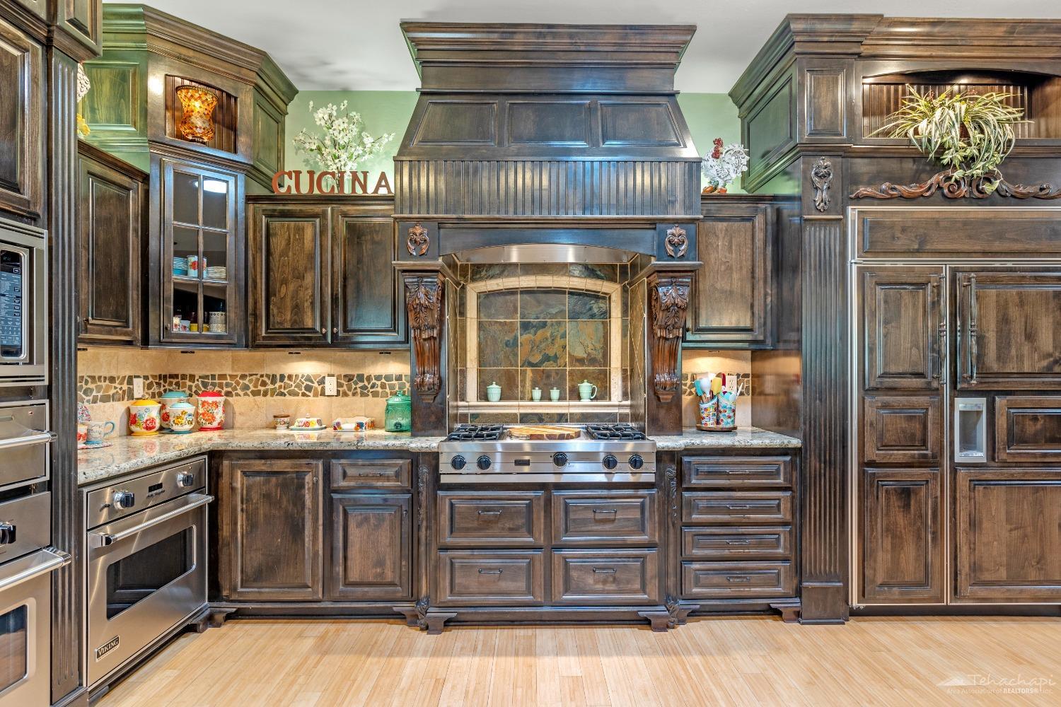 20700 Oak Glen Court
