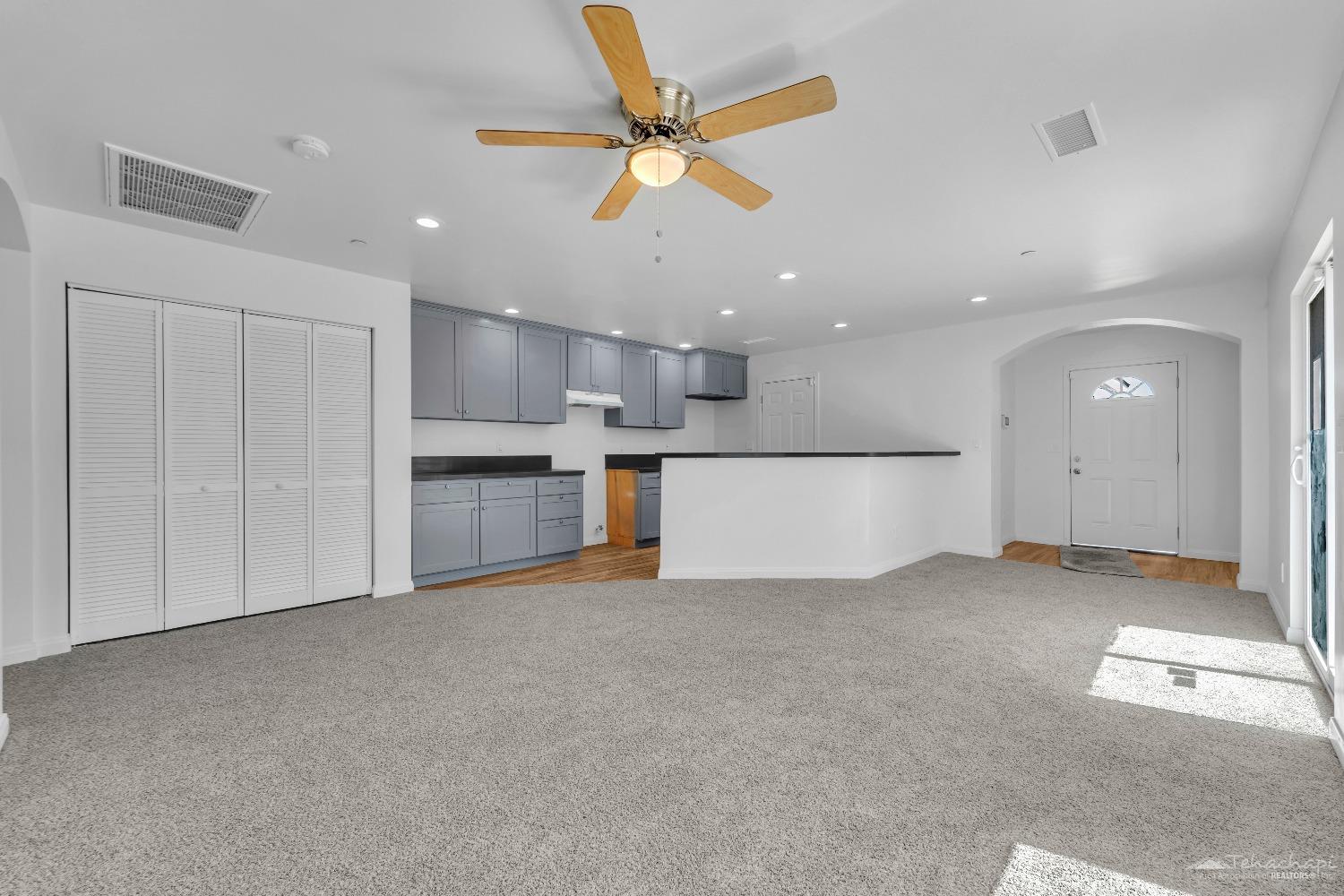 21605 Golden Star Boulevard
