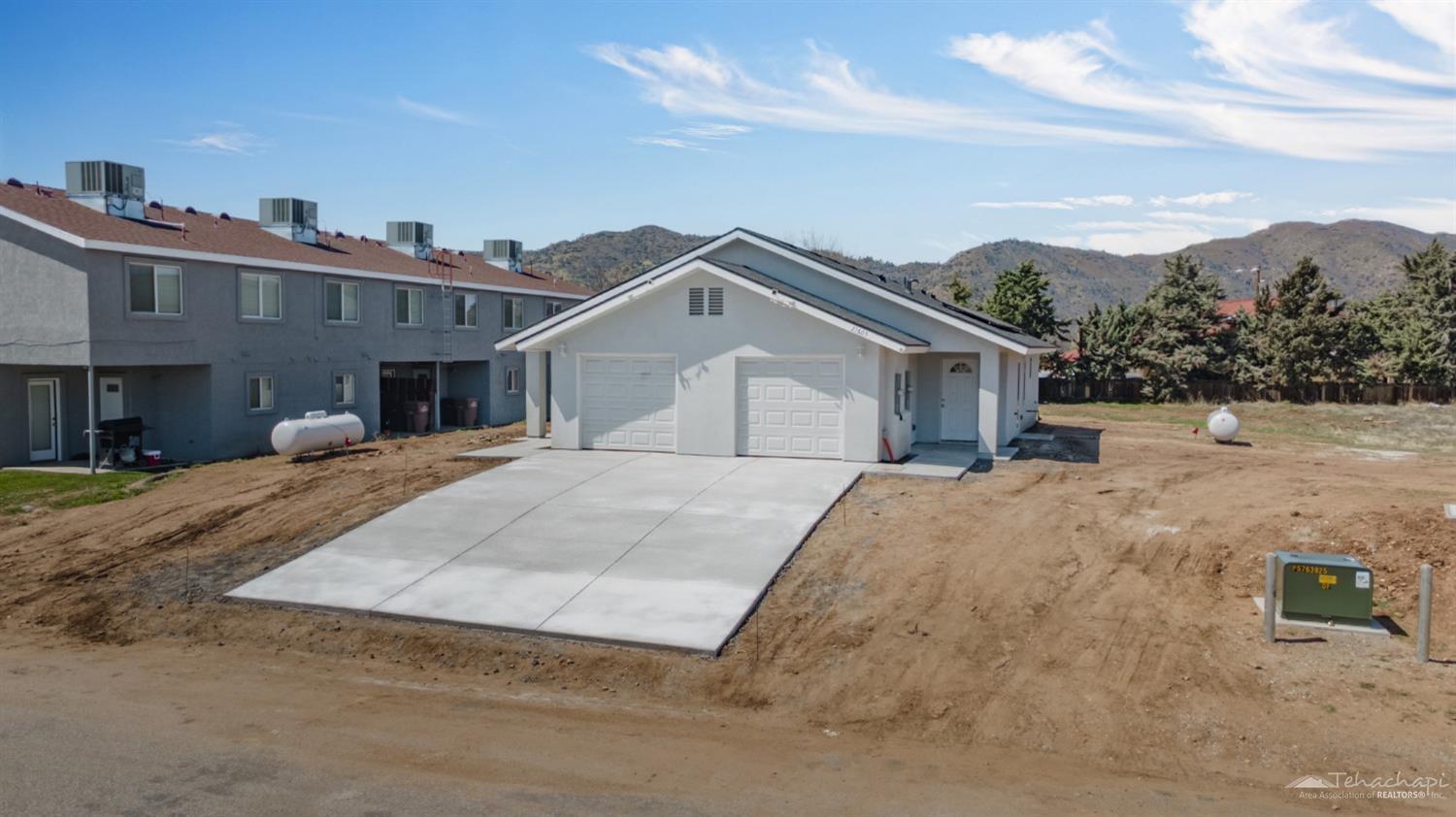 21605 Golden Star Boulevard