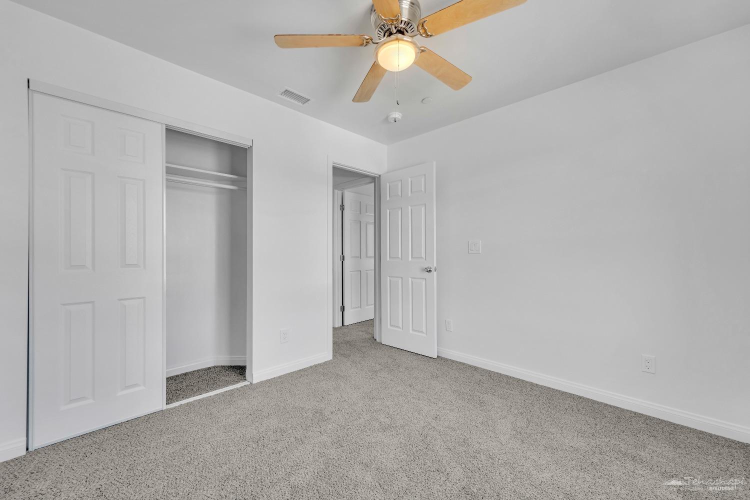 21605 Golden Star Boulevard