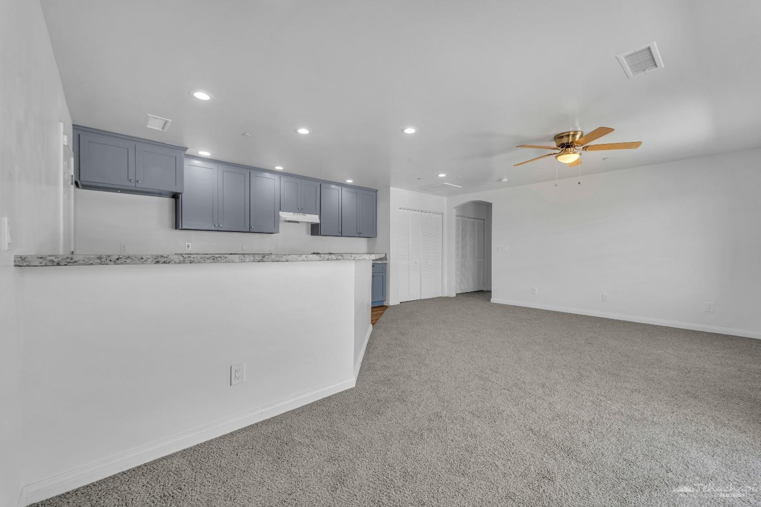 21605 Golden Star Boulevard