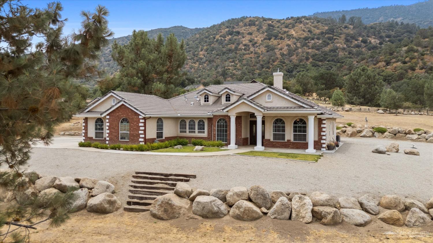 27905 Carlyle Springs Road