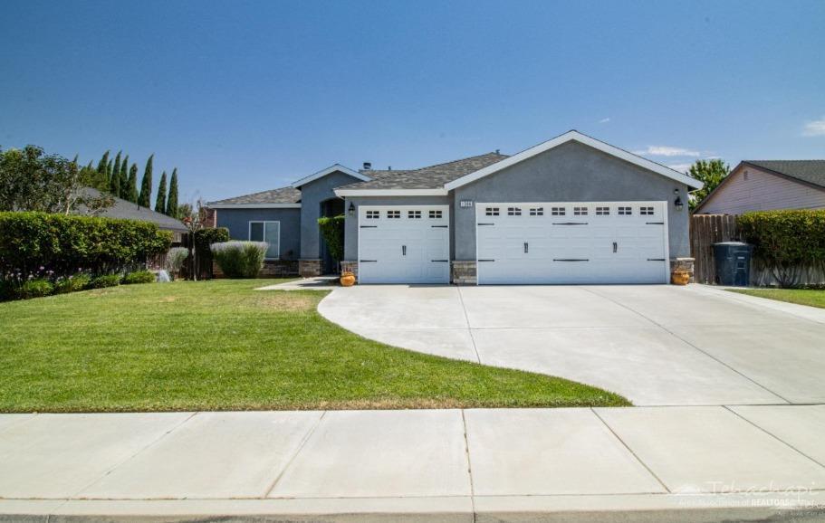1306 Tara Court
