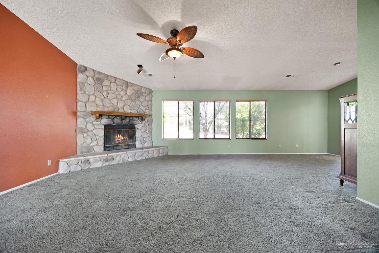 24500 Cub Court