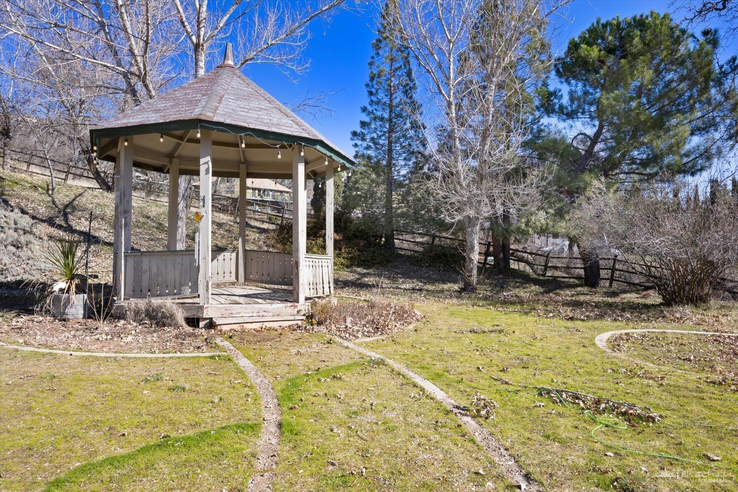 24500 Cub Court