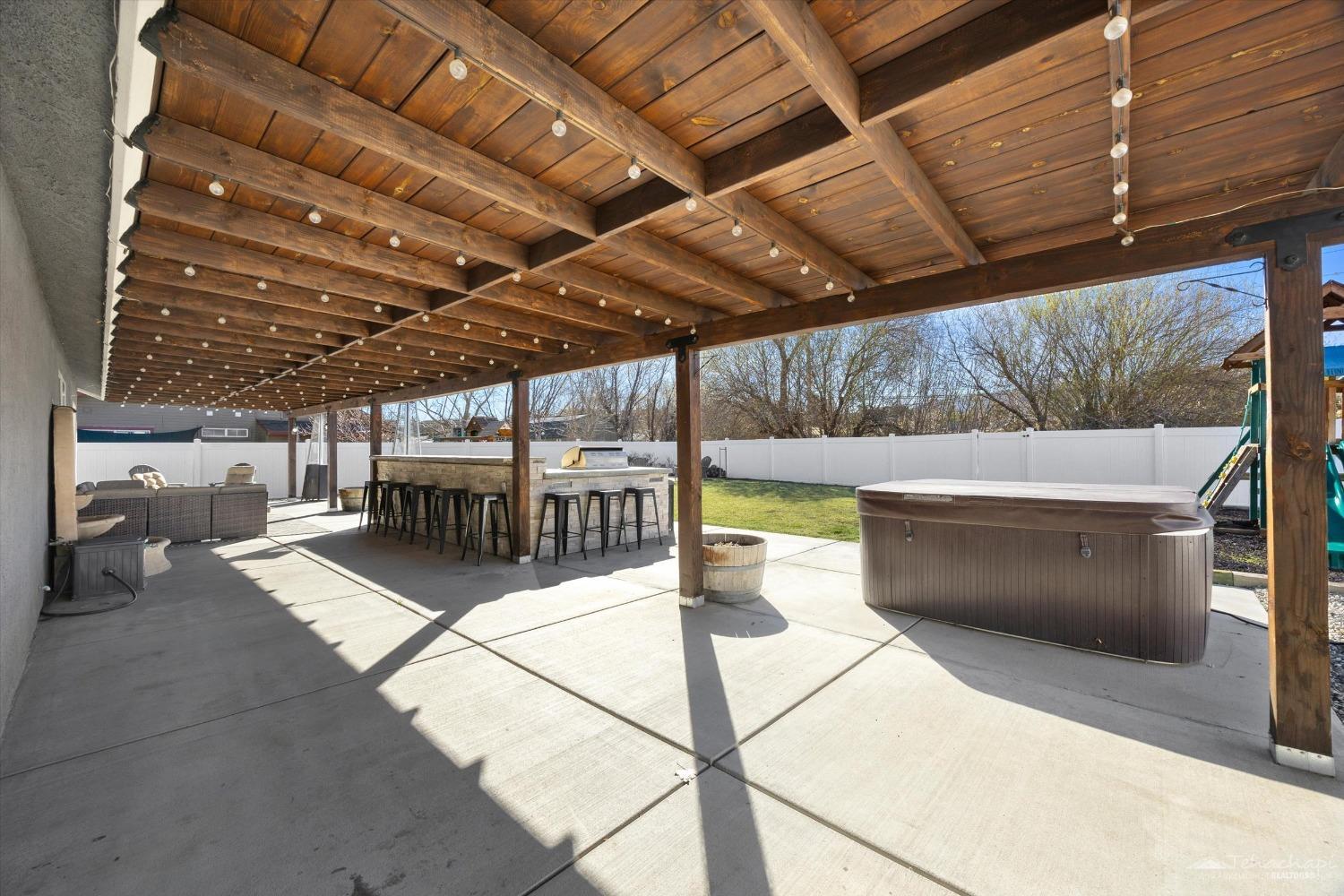20836 Brentwood Drive