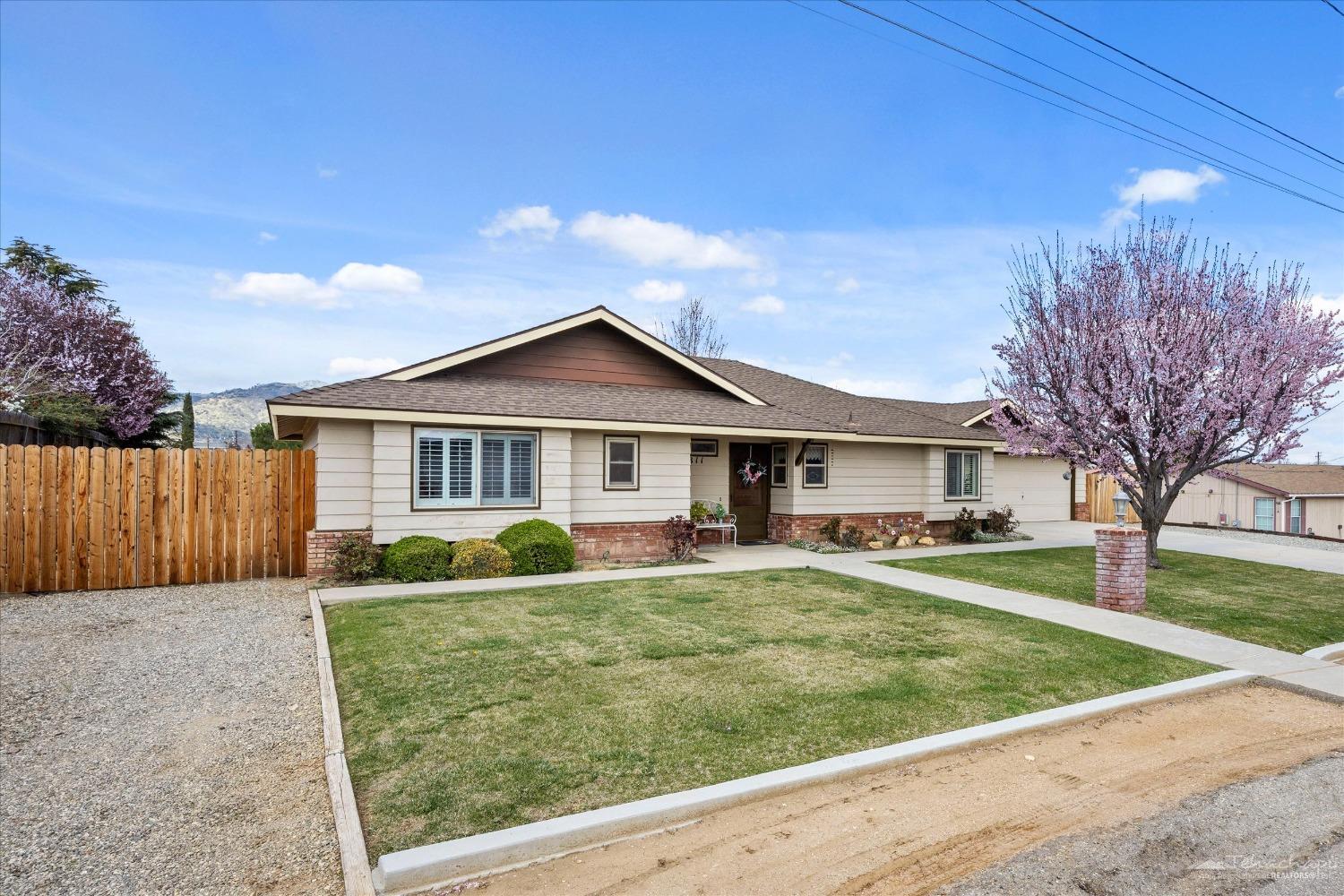 21811 San Gabriel Drive