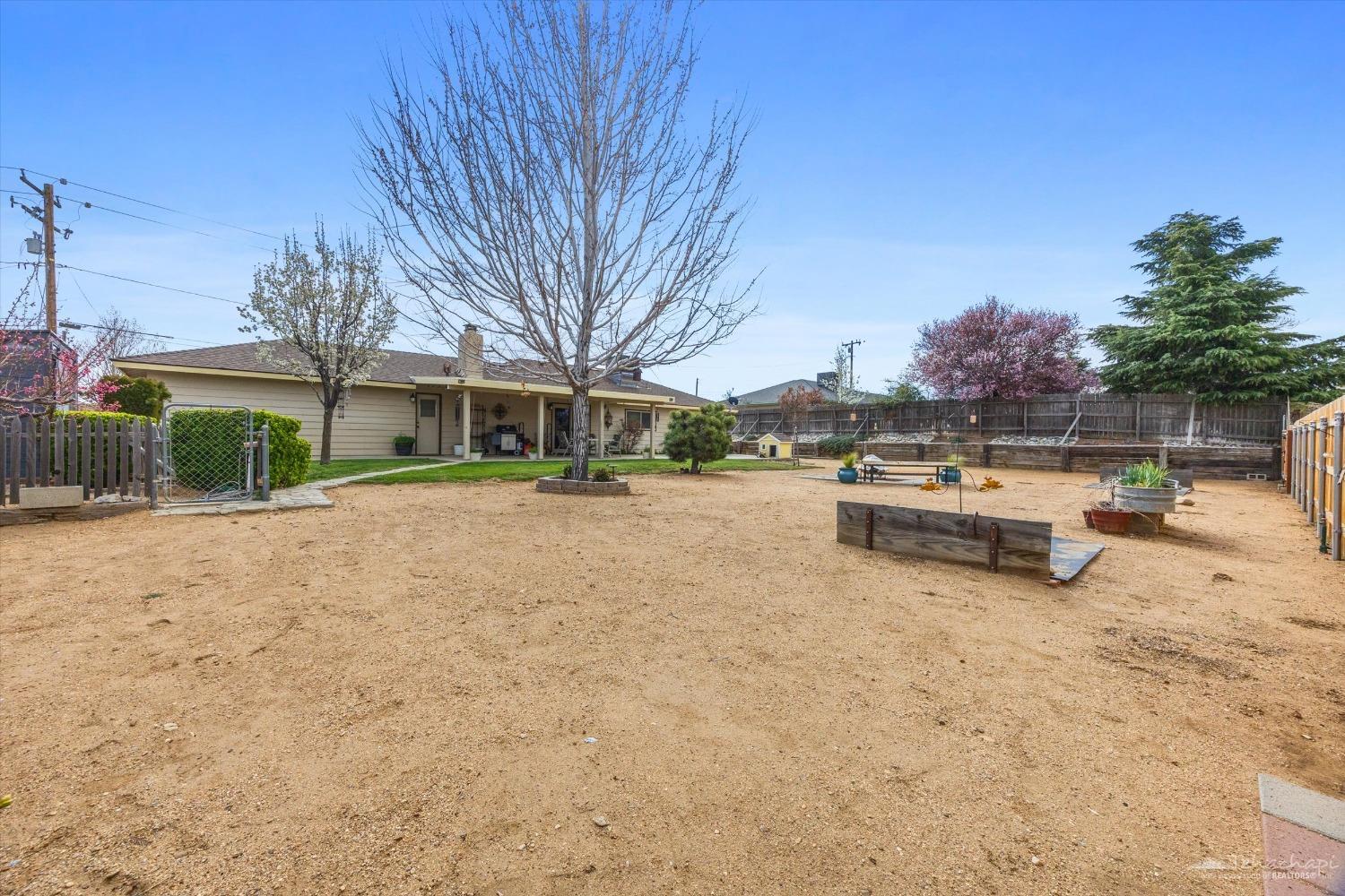 21811 San Gabriel Drive