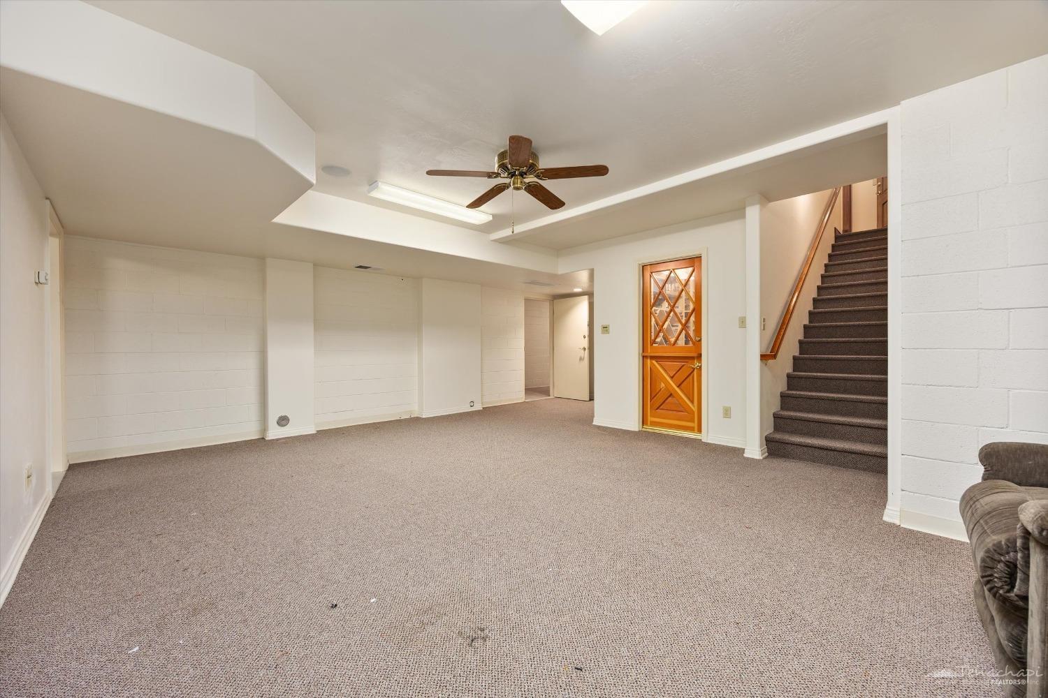 28641 Valley Oak Road