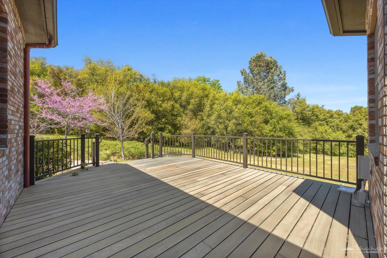 28641 Valley Oak Road