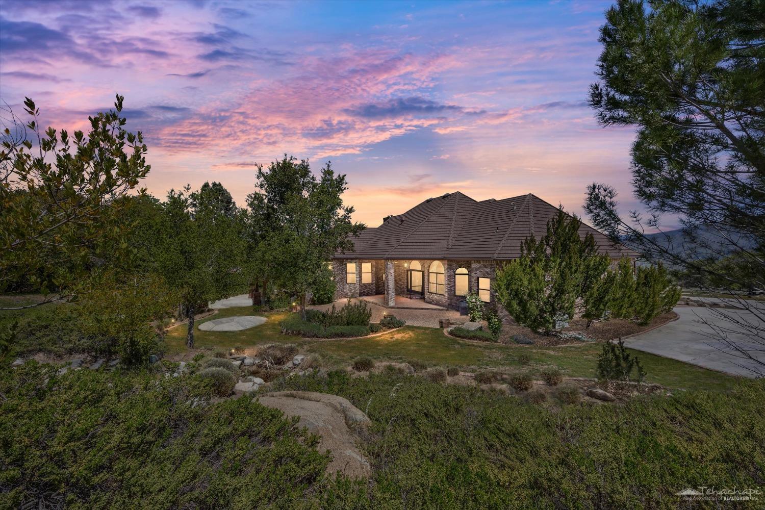 28641 Valley Oak Road